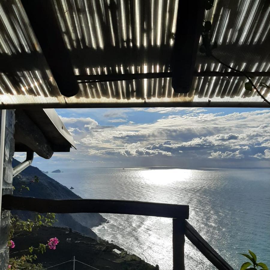 Refuge Uwabio Organic Vineyard Cinqueterre Villa Riomaggiore Exteriör bild
