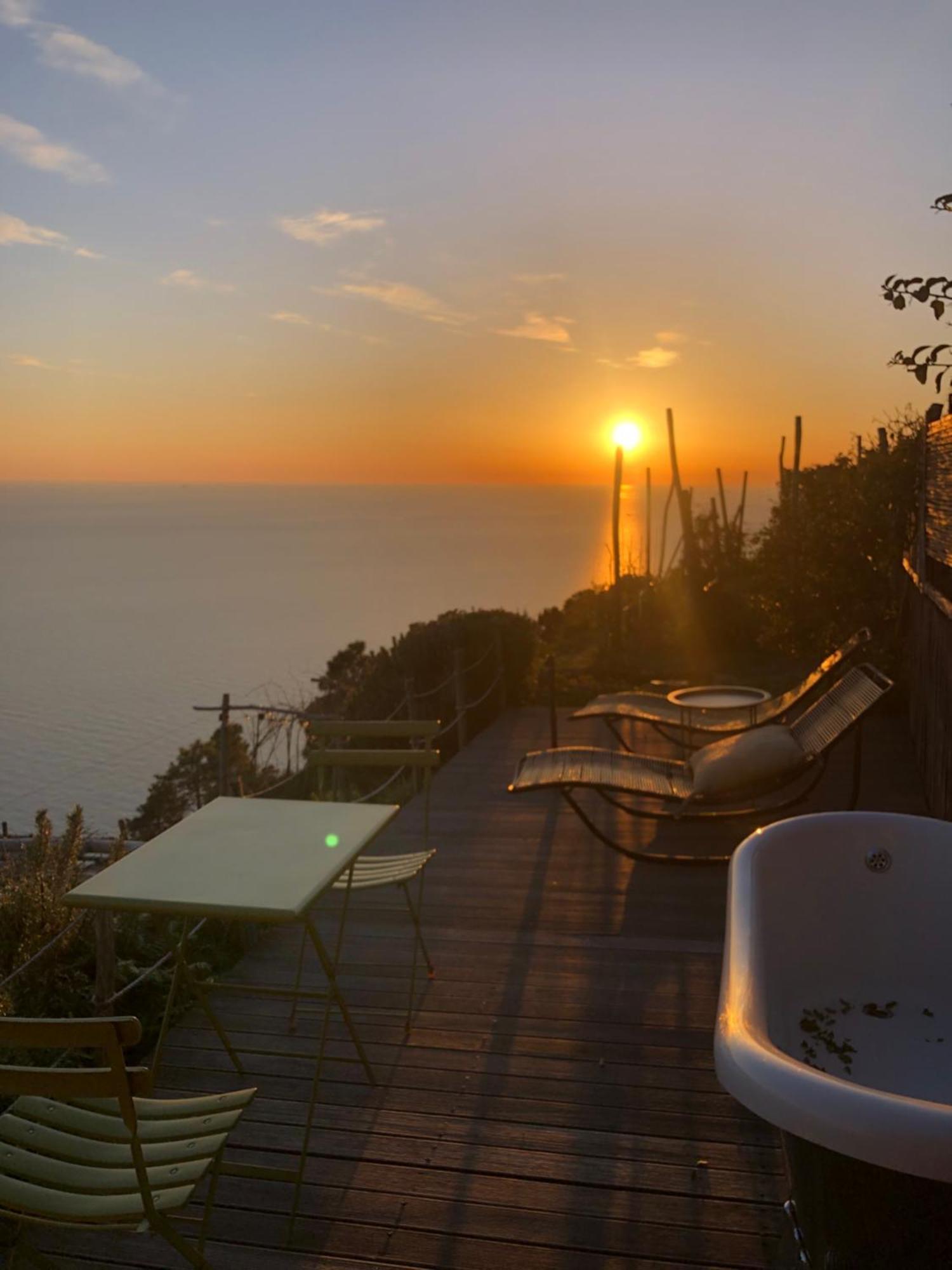 Refuge Uwabio Organic Vineyard Cinqueterre Villa Riomaggiore Exteriör bild